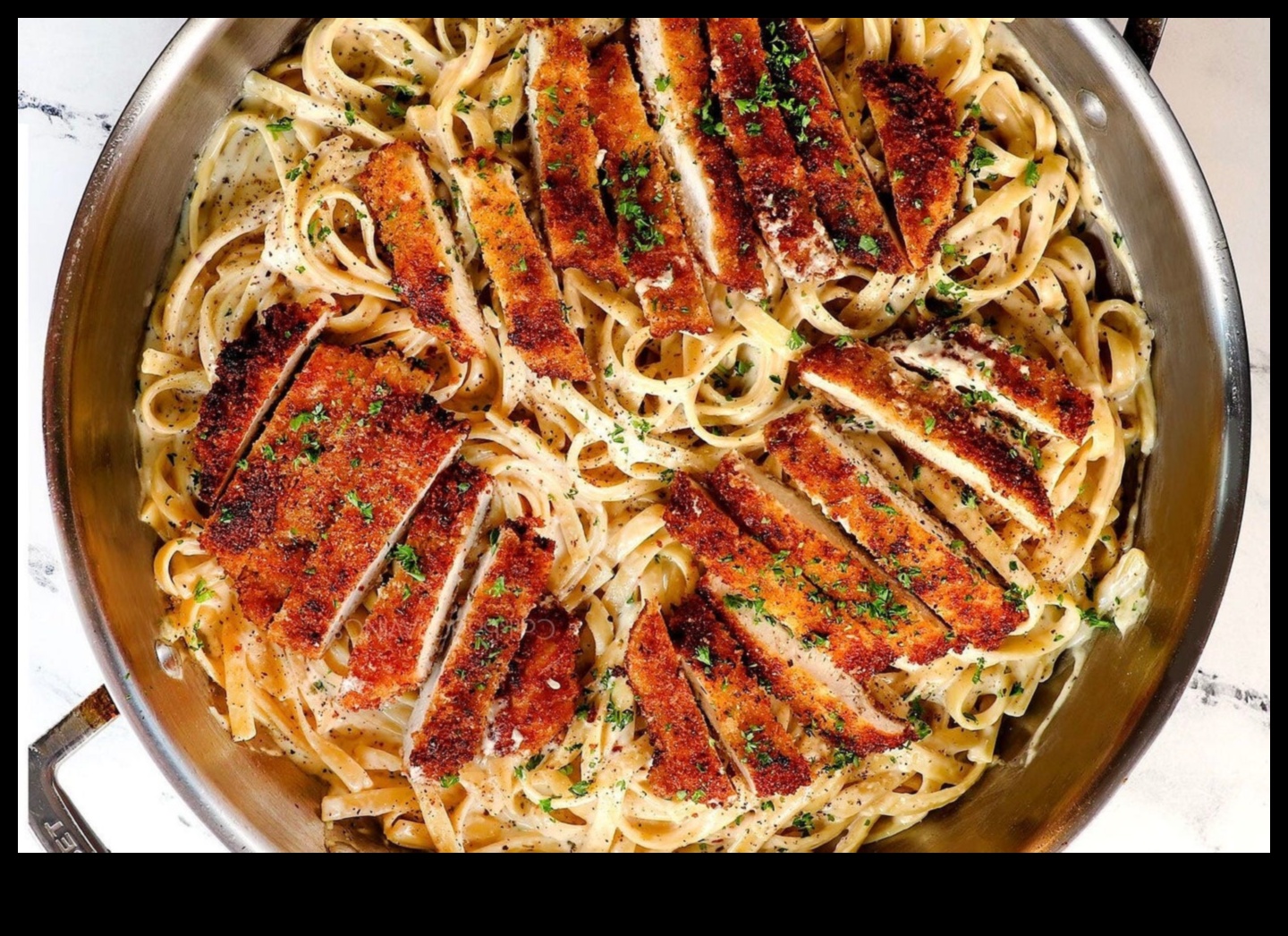 Pasiune pentru paste: crearea de tăiței italieni rafinați