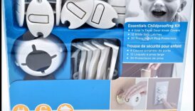 Începuturi sigure Protejând cine sutametru contra copilul tău O călătorie către o copilărie sigură și fericită 6 Începuturi sigure: protejați fiecare centimetru pentru copilul dvs